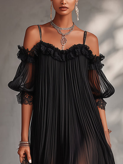 Laura | Minivestido negro, hombros al aire, ribete de encaje