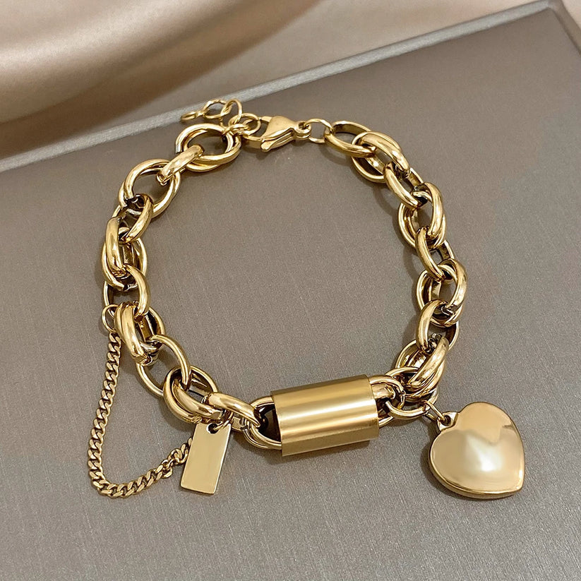 Pulsera Gruesa de Corazón | Oro