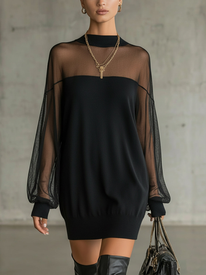 Andrea | Minivestido negro, mangas de rejilla transparente, cuello alto