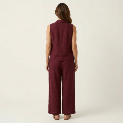 Twiila | Top cruzado y pantalones anchos