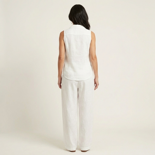Twiila | Top cruzado y pantalones anchos